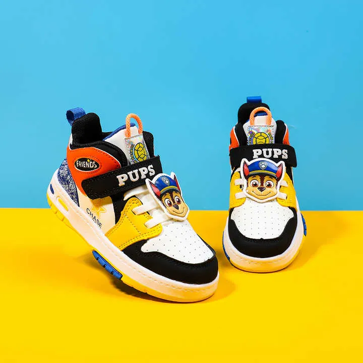 حذاء كاجوال casual shoes
