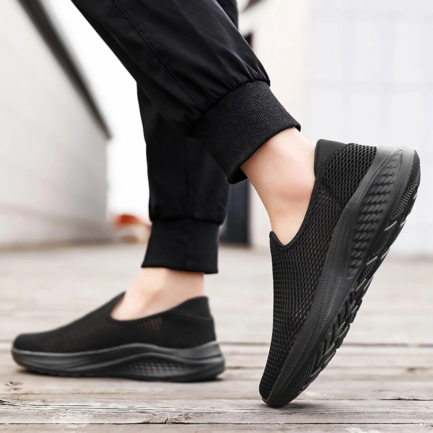 Men's Breathable Slip On Sneakers Lightweight Mesh Casual Walking Shoes for Outdoor Yoga Gym Travel